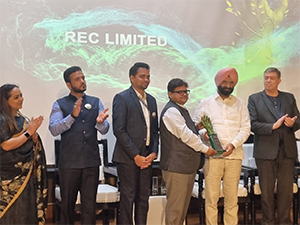 rec-bags-esg-and-responsible-business-award-at-net-green-foundation-earth-awards-2026